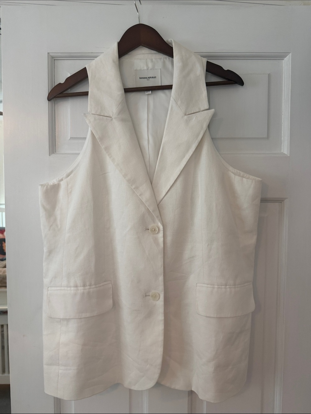 Banana Republic White Sleeveless Linen-Blend Blazer Vest